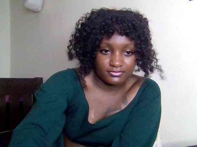 SweetKimmie webcam