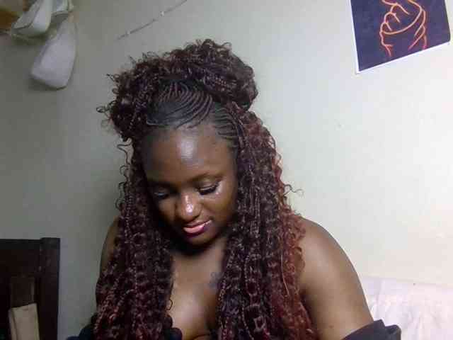 SweetKimmie webcam