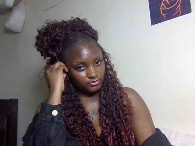 SweetKimmie webcam