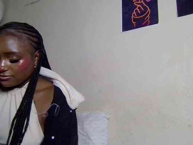 SweetKimmie webcam