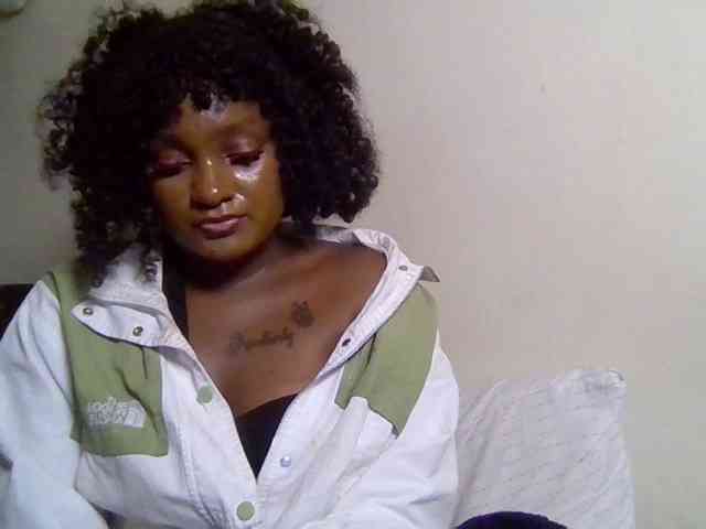 SweetKimmie webcam