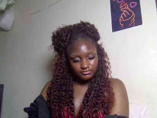 SweetKimmie webcam