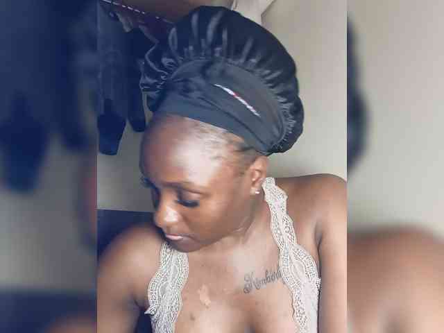 SweetKimmie webcam