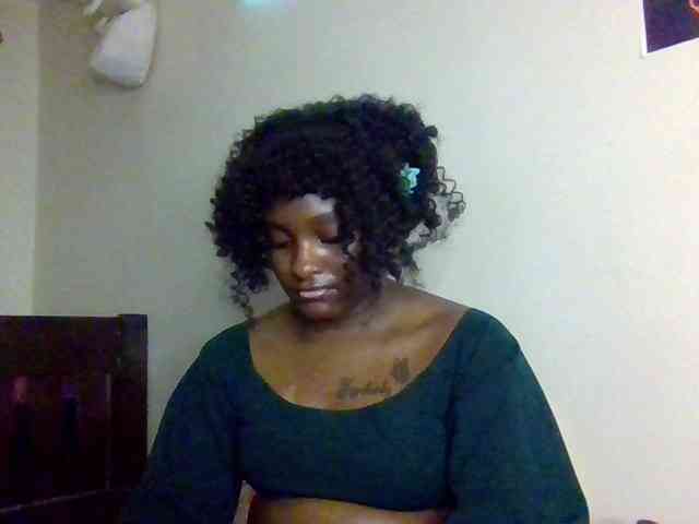 SweetKimmie webcam