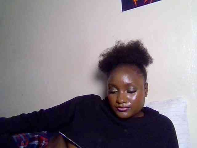 SweetKimmie webcam