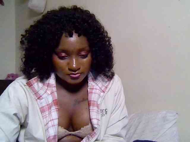 SweetKimmie webcam