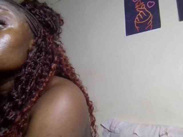SweetKimmie webcam