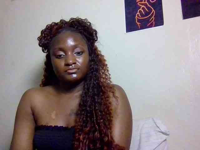 SweetKimmie webcam