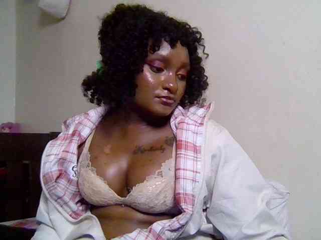 SweetKimmie webcam