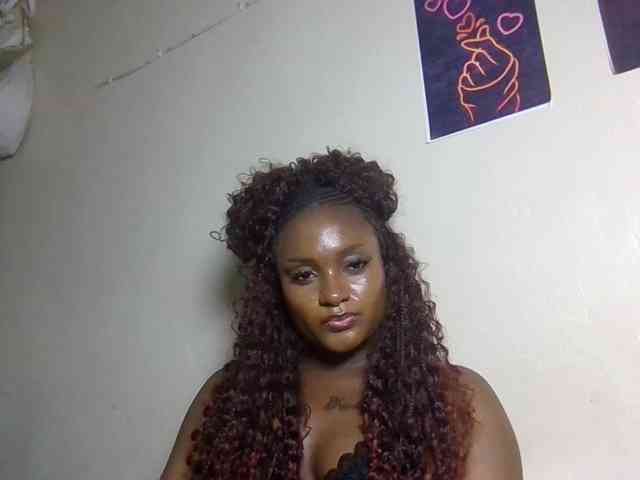 SweetKimmie webcam