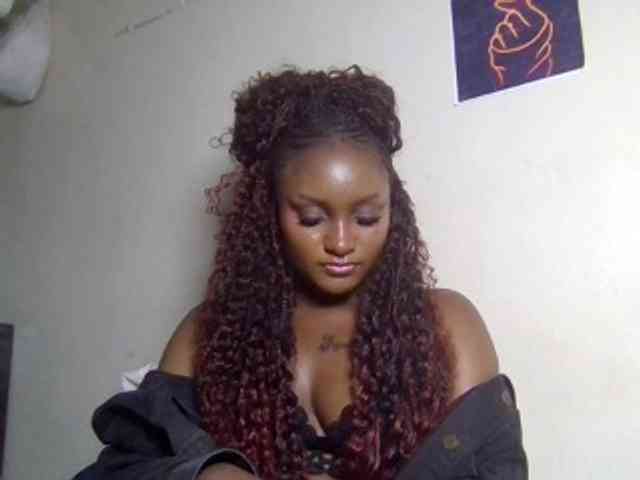 SweetKimmie webcam