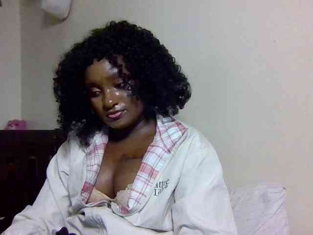 SweetKimmie webcam