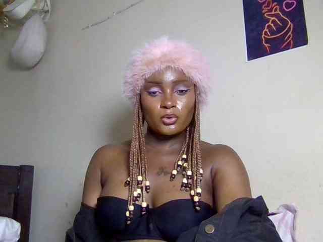 SweetKimmie webcam