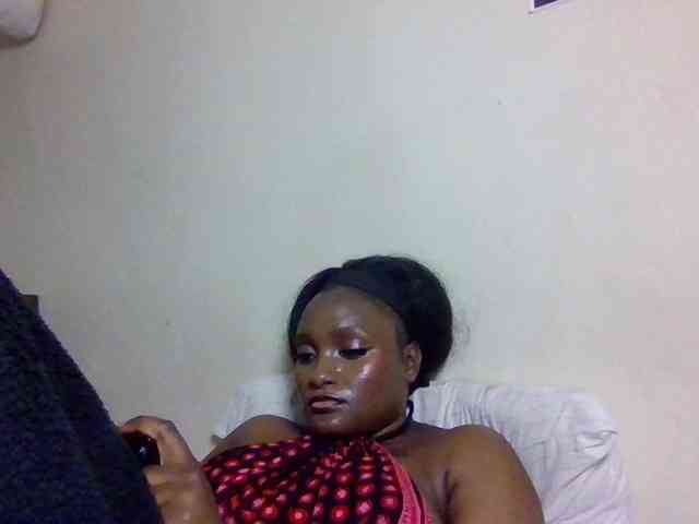 SweetKimmie webcam