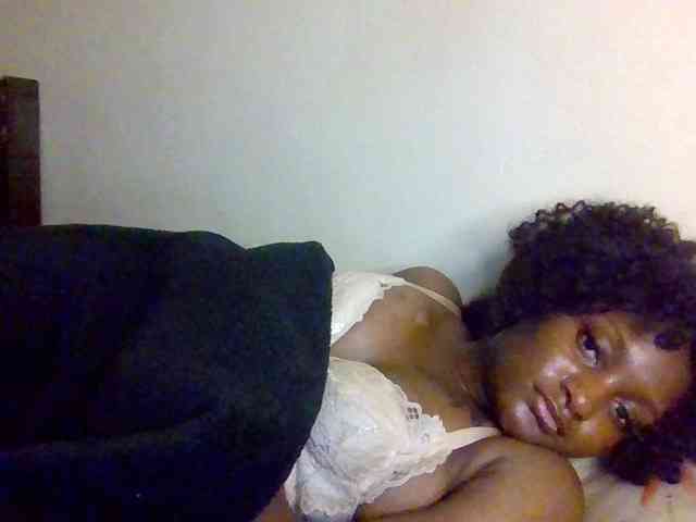 SweetKimmie webcam