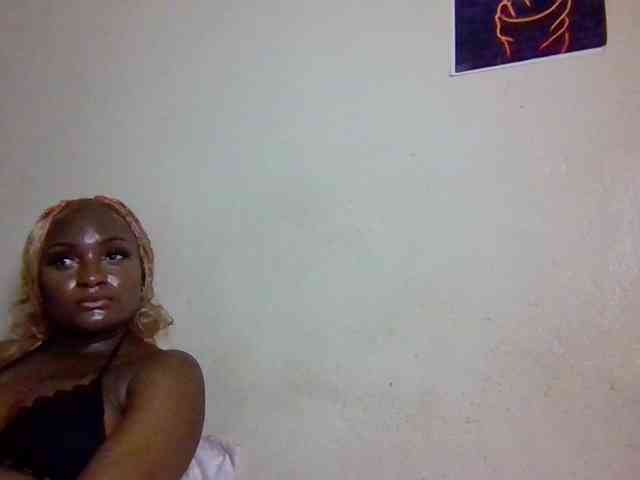 SweetKimmie webcam