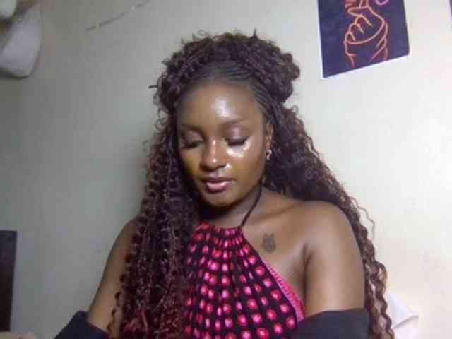 SweetKimmie webcam