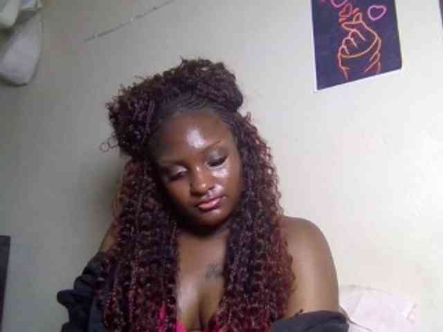 SweetKimmie webcam
