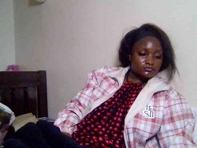 SweetKimmie webcam