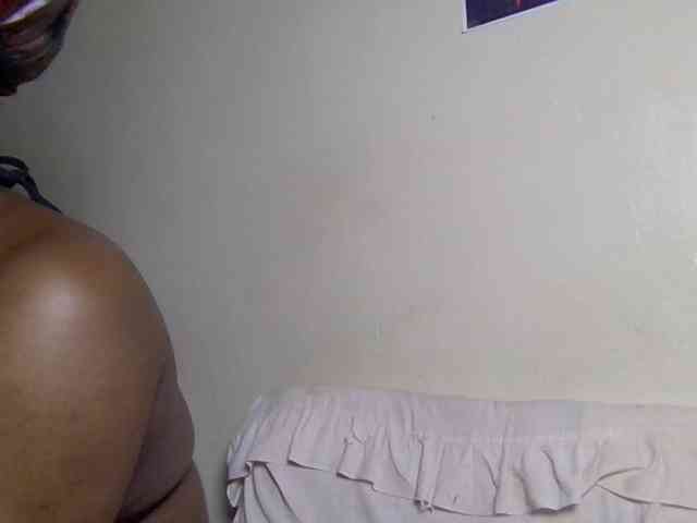 SweetKimmie webcam
