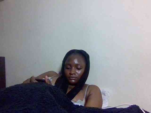 SweetKimmie webcam