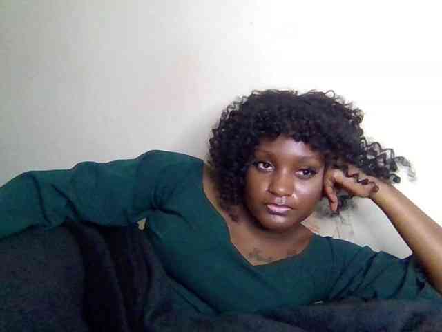 SweetKimmie webcam