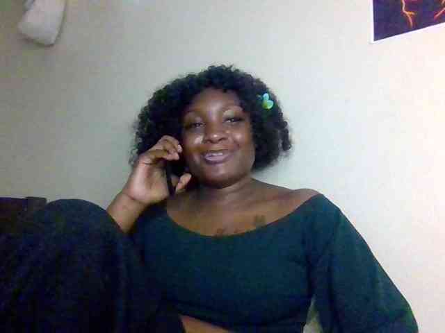 SweetKimmie webcam
