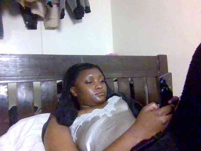 SweetKimmie webcam
