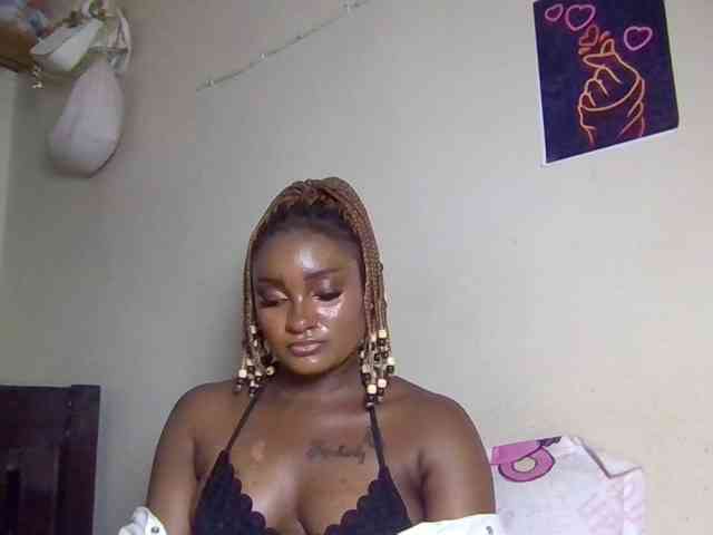 SweetKimmie webcam