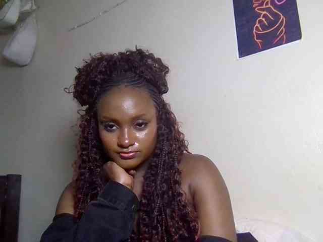 SweetKimmie webcam