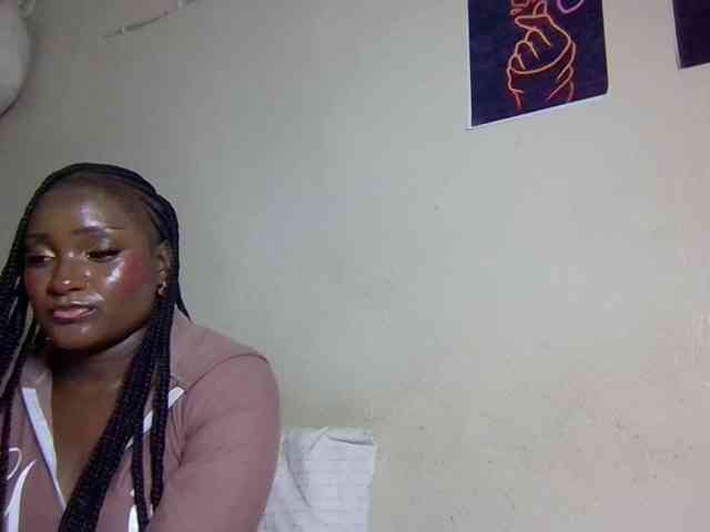 SweetKimmie webcam