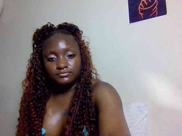 SweetKimmie webcam