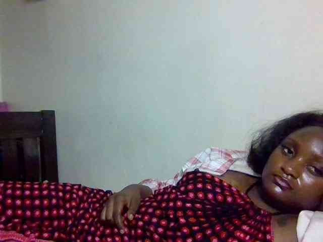 SweetKimmie webcam