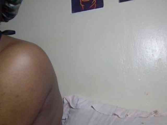 SweetKimmie webcam