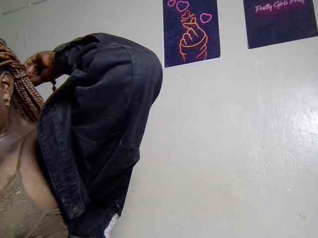 SweetKimmie webcam