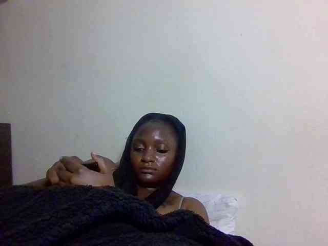 SweetKimmie webcam