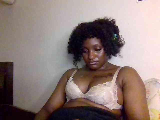 SweetKimmie webcam
