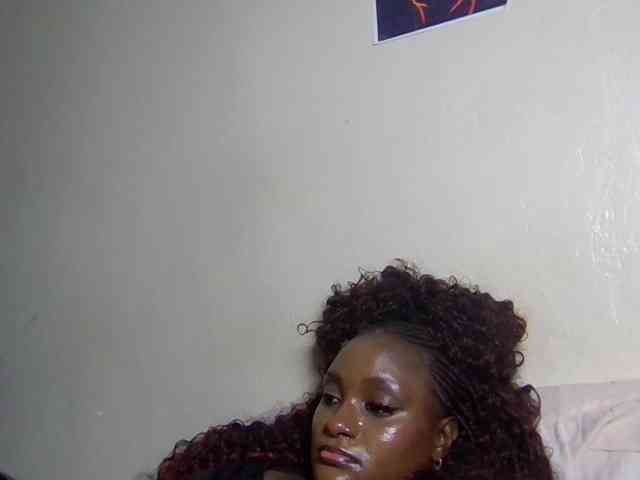 SweetKimmie webcam