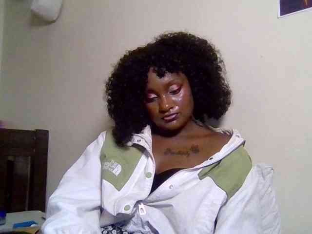 SweetKimmie webcam