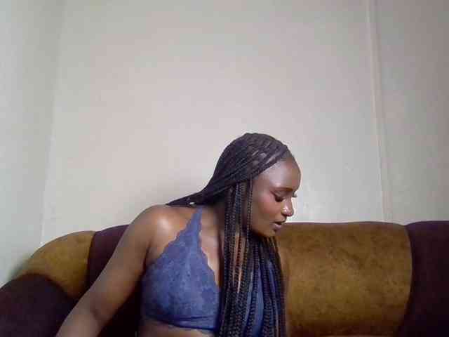 SweetKimmie webcam