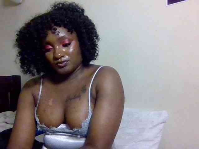 SweetKimmie webcam