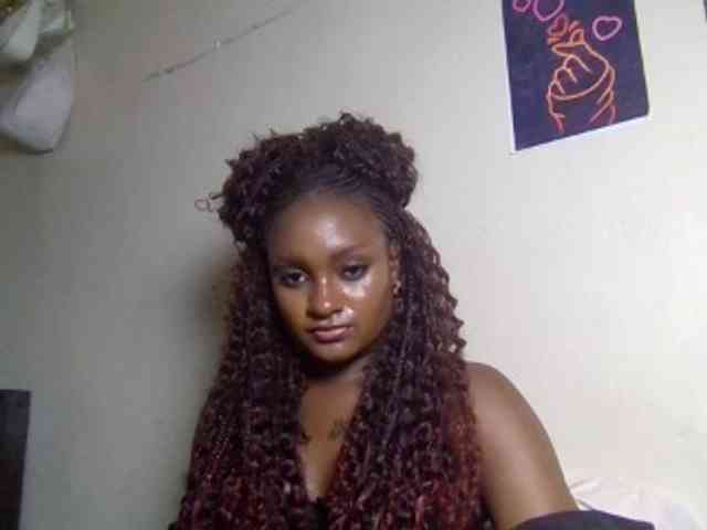 SweetKimmie webcam