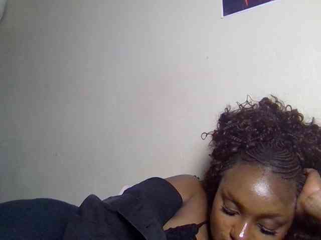 SweetKimmie webcam