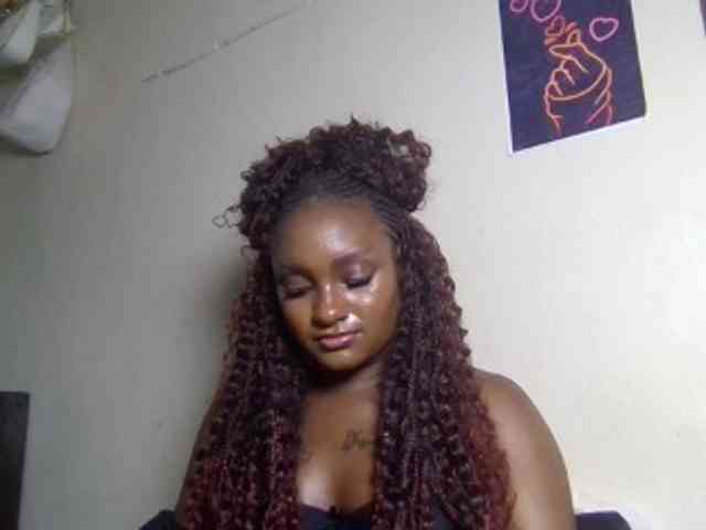 SweetKimmie webcam
