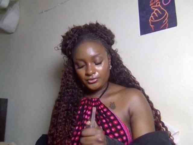 SweetKimmie webcam