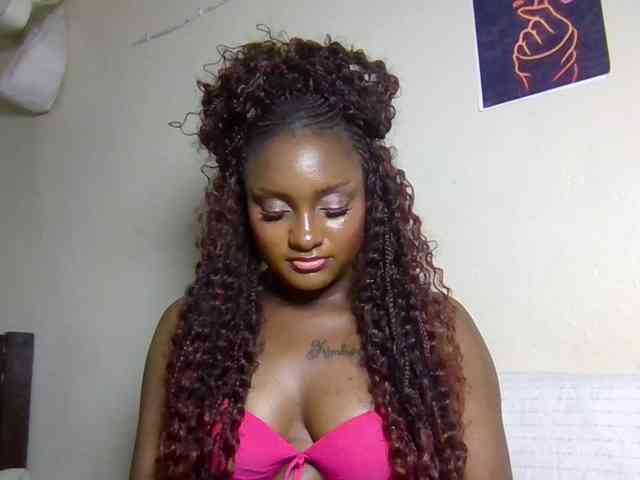 SweetKimmie webcam
