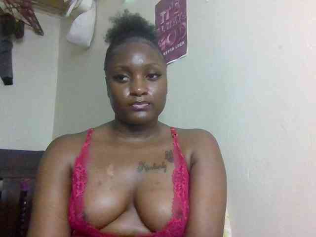 SweetKimmie webcam