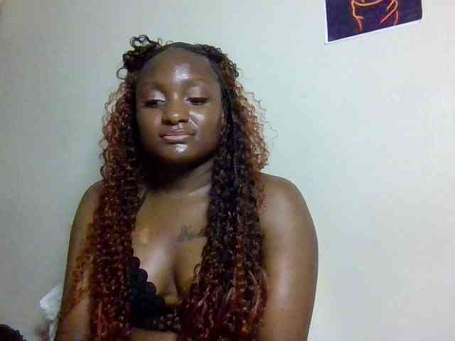 SweetKimmie webcam