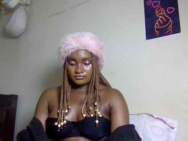 SweetKimmie webcam