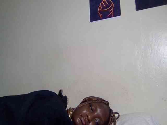 SweetKimmie webcam